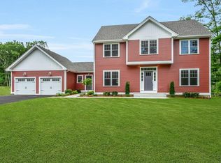 478 Blackstone St, Uxbridge, MA 01569