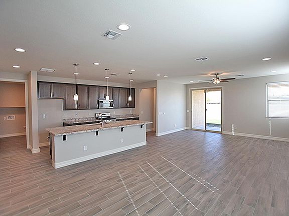 5th image of 5927 N 187th Ave