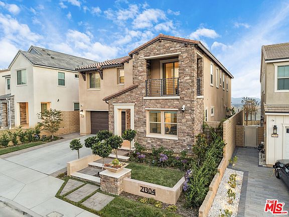 2nd image of 21304 Wildflower Way