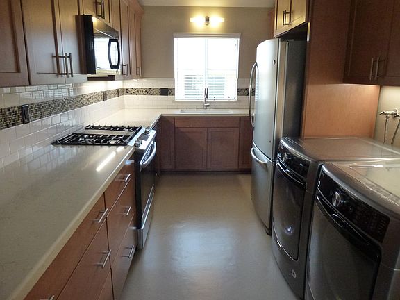 2nd image of 1185 E Foothill Blvd APT 2