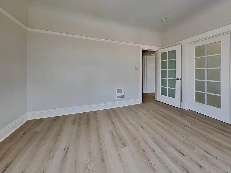 45 Brosnan St — Photo 7