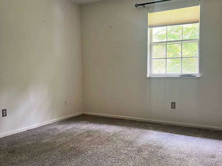 389 Quarry Ln NE #E — Photo 15