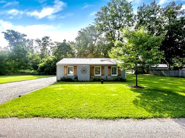 13400 Cedar Rd NE, Thornville, OH 43076