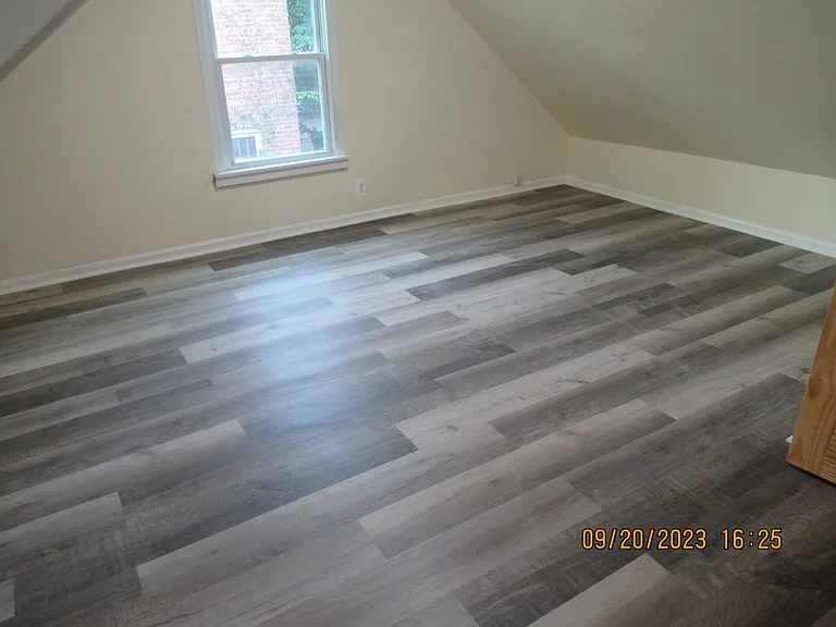 14118 Calumet Ave — Photo 12