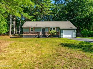 24 Ichabod Ln, Ballston Spa, NY 12020