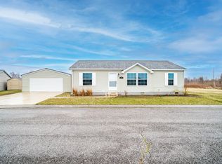 3575 Quail Creek Blvd, New Haven, IN 46774