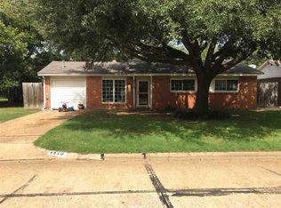4610 Meadow Lake Dr, Wichita Falls, TX 76310