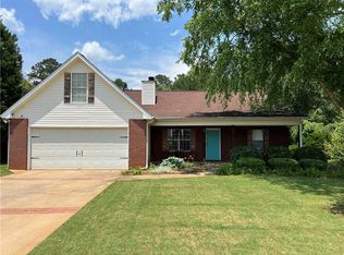 35 Berkshire Pass, Covington, GA 30016