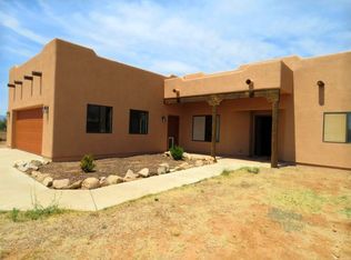 71 E Hamel Rd, Huachuca City, AZ 85616
