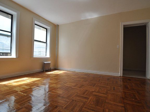 2nd image of 555 Ocean Ave APT 2K