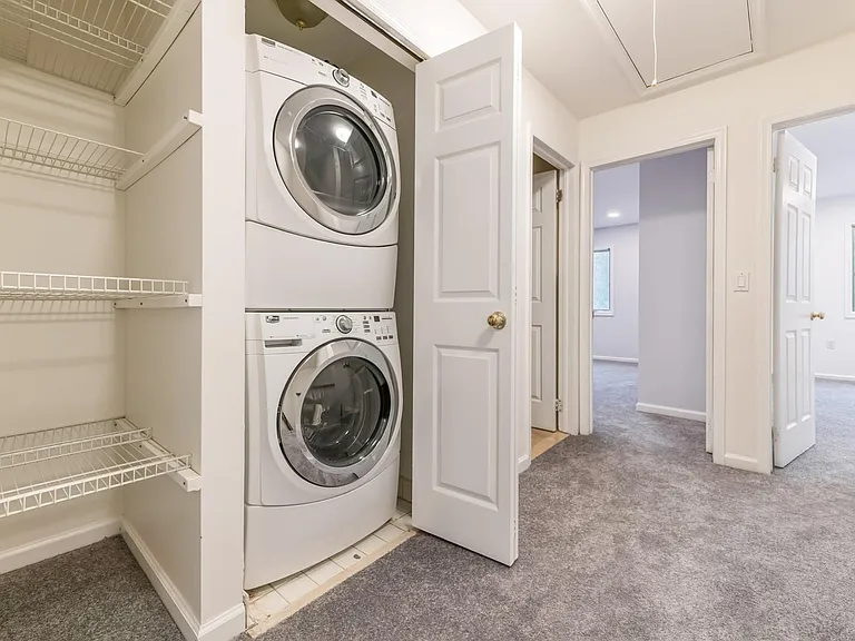 2nd Floor Laundry