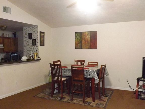 5th image of 214 NE 21st Ter