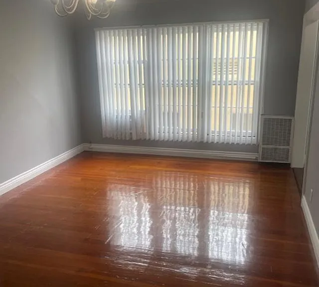 1921 Whitley Ave #9 — Photo 3