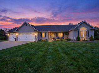 6921 Stony Lake Ln, Jackson, MI 49201