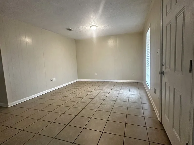 45147 Durbin Rd #6 — Photo 7