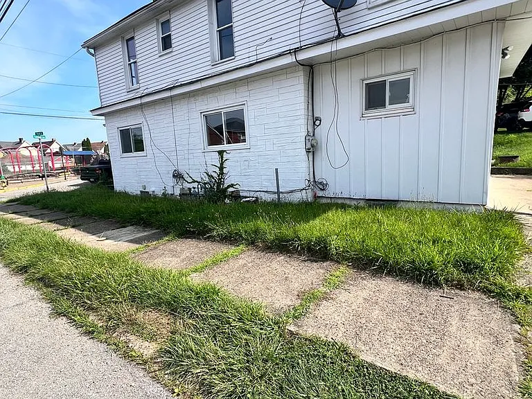 302 Fairmont Ave — Photo 12