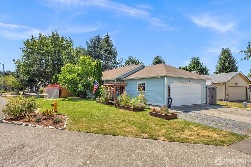 2nd image of 10210 59th Drive NE