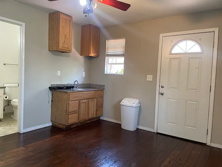 Kitchenette