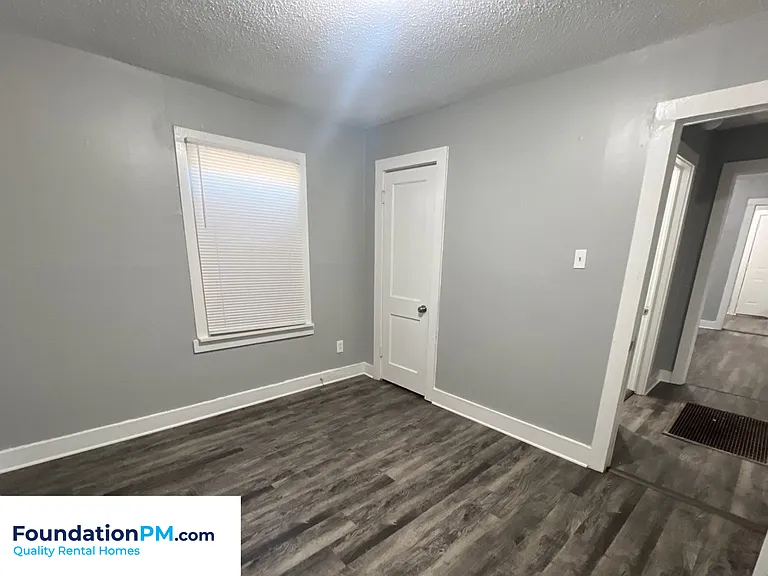 444 Glankler St — Photo 14