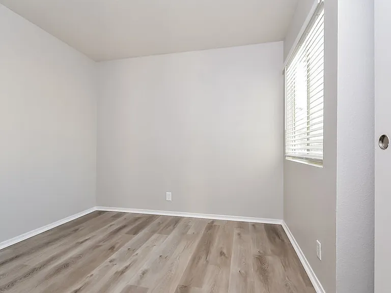 3705 Copper Keg Ct — Photo 13
