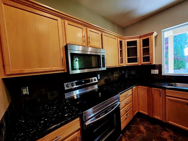 3512 Nottingham Dr — Photo 13