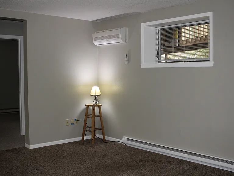 Apt 102 - 11_11192019