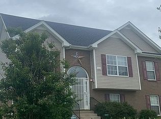 1712 Flagstone Dr, Clarksville, TN 37042