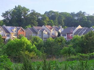 1804 Dancing Fox Rd, Decatur, GA 30032