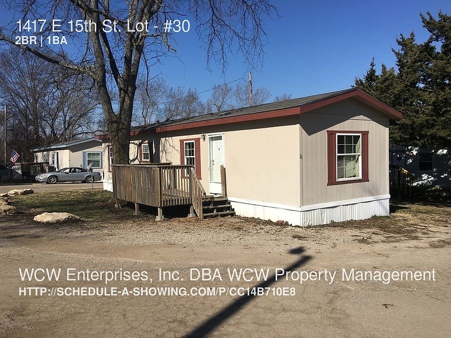 2nd image of 1417 E 15th St Lot 30