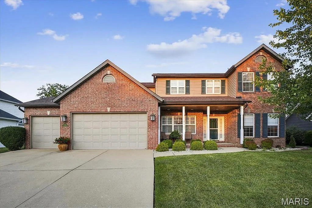 14 W Southcrest Cir photo 1