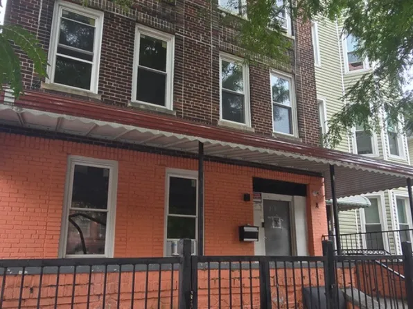 288 Arlington Ave APT 2R, Brooklyn, NY 11208