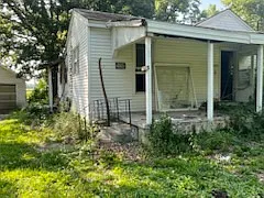 Opportunity with Plenty of Potential in Cahokia! — Photo 3