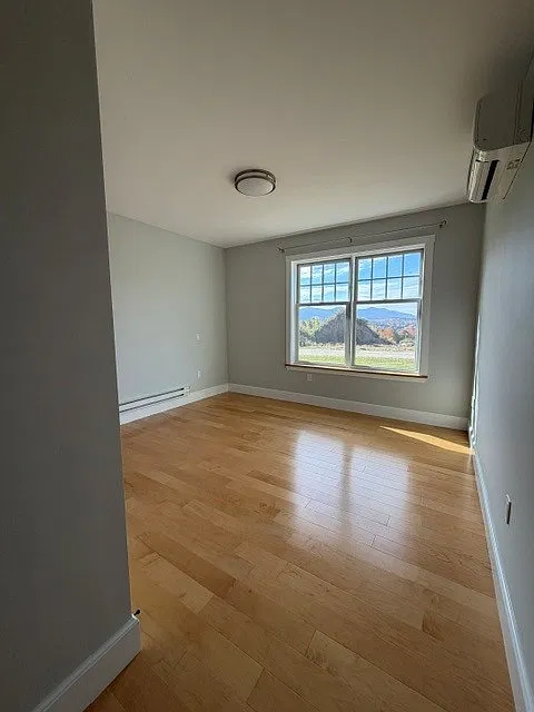 1 bed, 1.5 bath, 1200 sqft, $2,200 — Photo 4