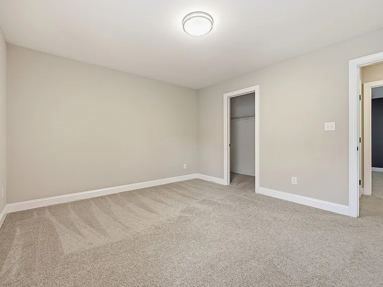 265 Heather Brook Cir — Photo 37