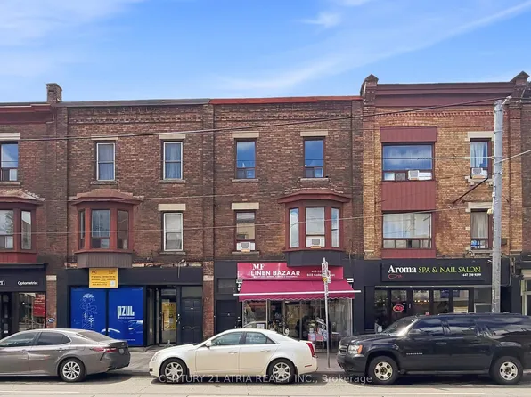 603 College St #2, Toronto, ON M6G 1B5