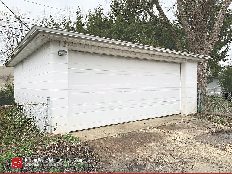 1095 Parma Ave — Photo 20