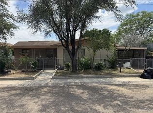 1003 N Portscheller St, Roma, TX 78584