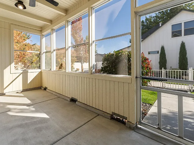 115 S Mathie Way — Photo 28