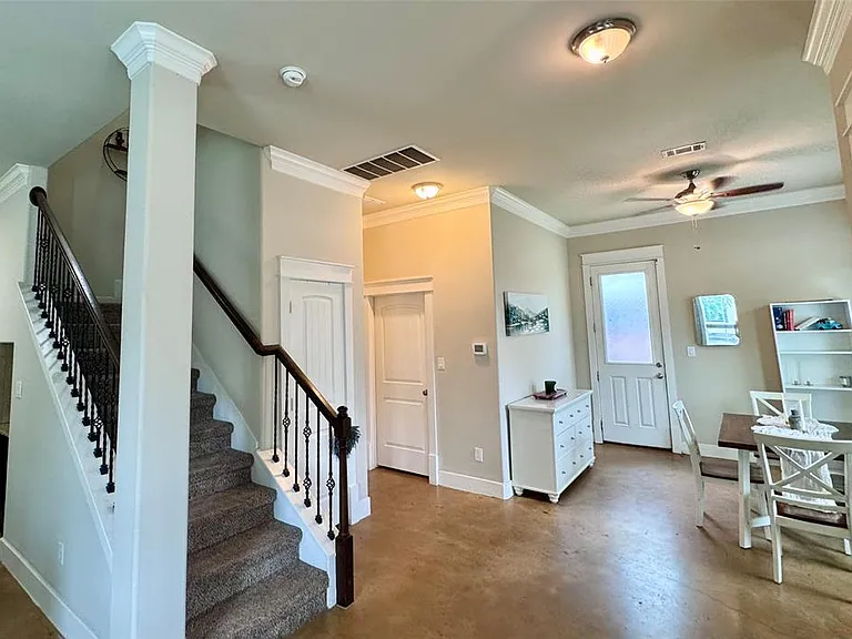 4420 Red River St #A — Photo 3