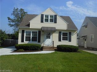 12801 Carpenter Rd, Garfield Heights, OH 44125