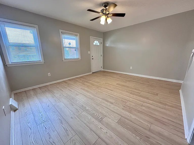 8051 Gray Haven Rd — Photo 1