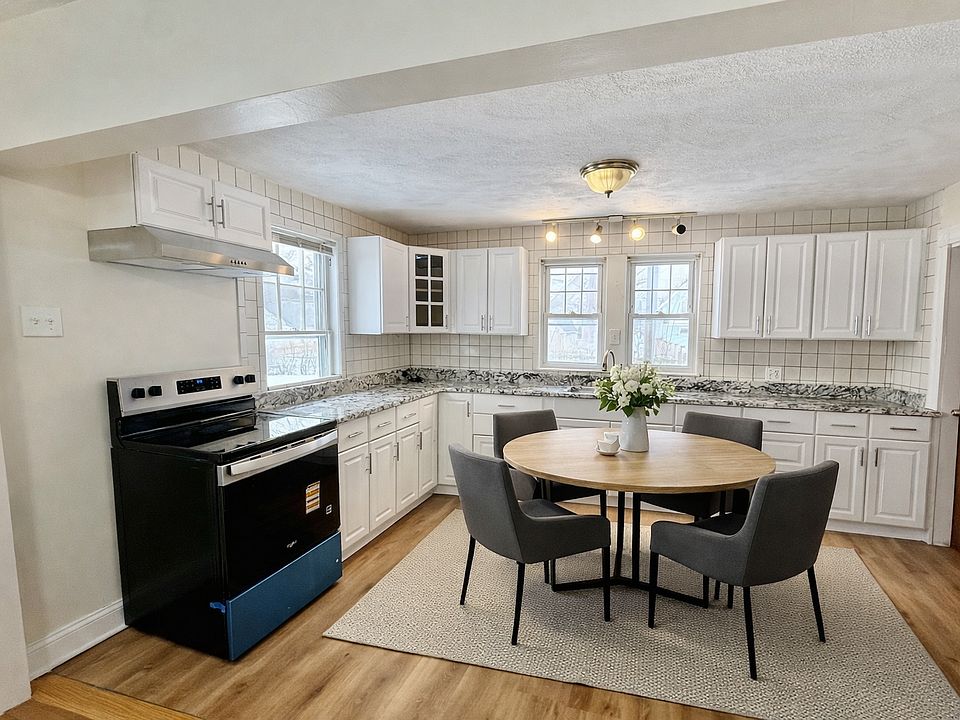 1st image of 17 Kahler Ave #1