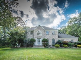 29 Hickory Ln, New Egypt, NJ