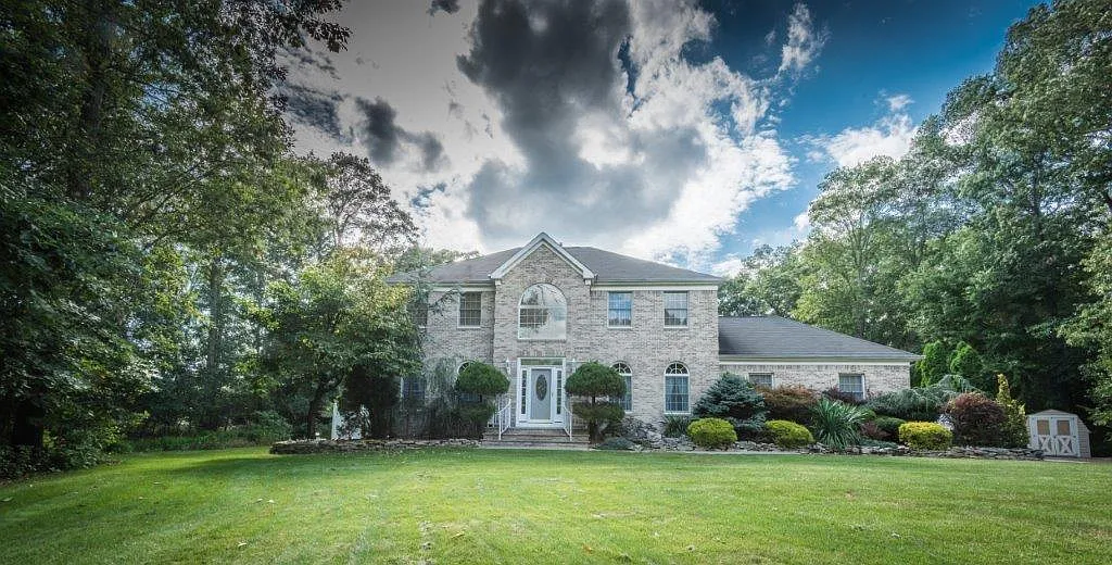 29 Hickory Ln photo 1