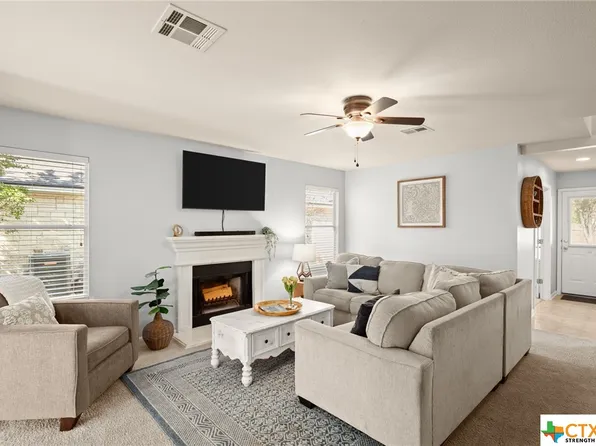 312 Shale Dr, Jarrell, TX 76537