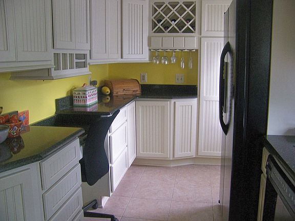 Kitchen remodeled 7/07