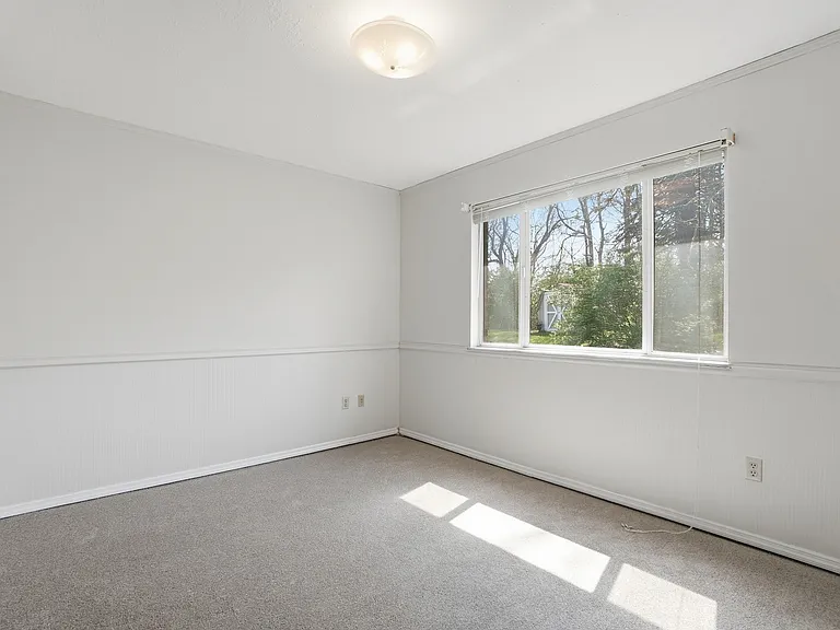 157 Harter Ave — Photo 9