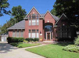 16826 Park Island Ct, Tomball, TX 77377