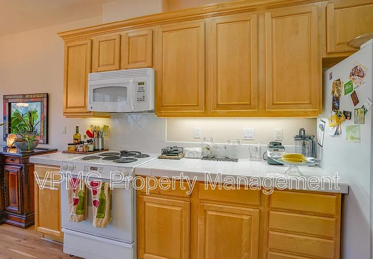 1810 SE 112th Pl — Photo 15