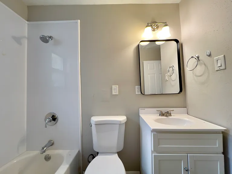 4232 Jennings Station Rd — Photo 17